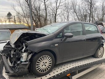 Fiat Grande Punto - rv - 11 - 2009 . - 2