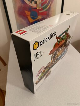 LEGO Bricklink 910036 Ocean House - 2