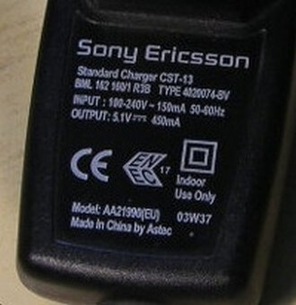 Nabíječka pro mobilní telefon Sony Ericsson CST-13 - 2