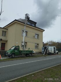 Pronájem vysokozdvižné autoplošiny 21 metrů - 2