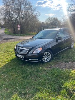 Prodám Mercedes w212 e-class 250 cdi Motor: 2.2l 150kw diese - 2