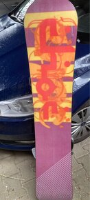 Prodám Snowboard + vázání - 2