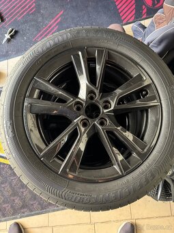 16" Alu kola s Aero kryty originál Fabia IV - 2
