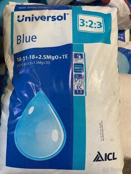 Hnojivo Universol Basis a Universol Blue/modrý 25 kg - 2