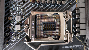 MSI MPG Z490 GAMING CARBON WIFI - 2