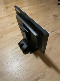 Monitor HP - 2
