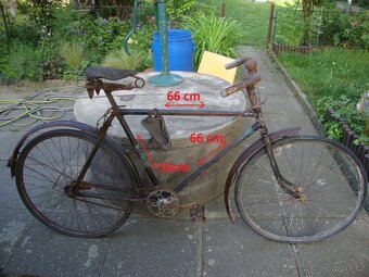 Starožitné historické jízdní kolo bicykl Herold rok 1942 na - 2