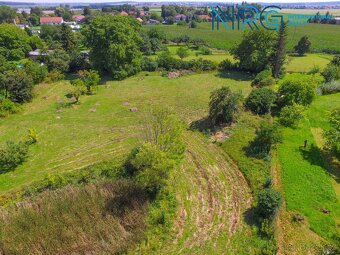 Prodej stavebního pozemku 1103m2, Skochovice - 2