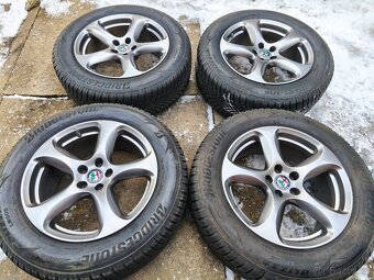 Zimní sada Alfa Stelvio r18 5x110 Bridgestone 235/60/18 - 2
