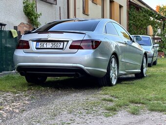 Mercedes benz c207 (w212) výměna - 2