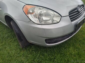 Hyundai Accent - 2