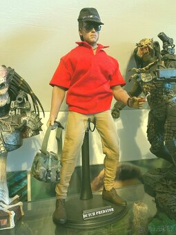 Alan Dutch (Schwarzenegger) Predator 1/6 figurka - 2