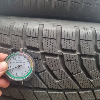 Falken 235/45/18 zimní sada pneumatik 4ks nové - 2