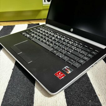 HP Notebook - 14-dk0003nc (AMD Ryzen 5 3500U s int. graf.) - 2