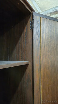 Sloupová skříň 1ks - masiv - 2