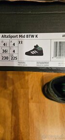 Dětské zimní boty Adidas EUR-36,0 - 2