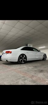 Audi A8 L D4 4.2 FSI V8 Quattro | 273 kW | Full výbava | Dov - 2