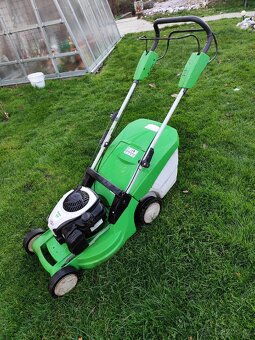 Benzínová sekačka s pojezdem - 2