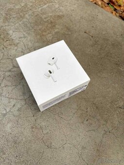 Apple AirPods Pro 2 (USB-C) NOVE nerozbalené sluchátka - 2