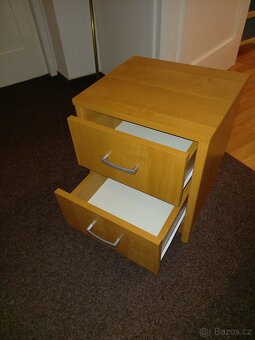Noční stolek - 2