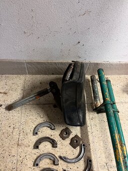 Různé díly babetta - 2