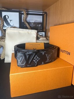 Značkové Nové pásky - 2