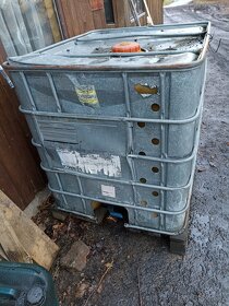 Plastové nádrže 1000 litrů - 2