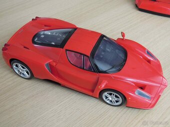 RC auto na ovládání - Ferrari - 2