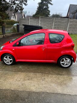 Toyota aygo 1.0i 50kw - 2