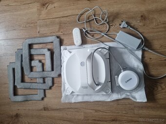 Robot na myti oken - 2