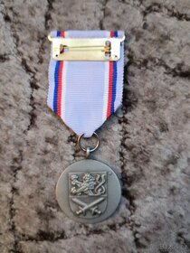 Medaile Armády České republiky - 2