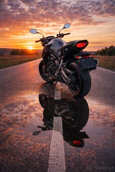 Honda Hornet 750 - 2