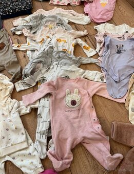 Oblečení pro miminko (holčičku) - 2