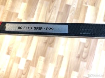 Hůl CCM FT6, flex 80, levá 29 - 2