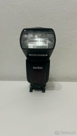 Godox TT600 - 2
