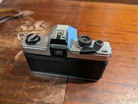 Staré fotoaparáty + příslušenství - 2