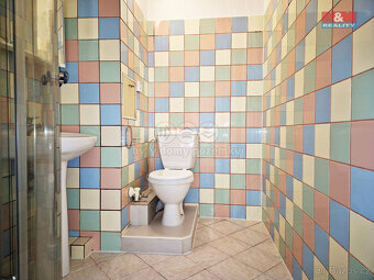 Pronájem bytu 1+kk, 18 m², Karlovy Vary, ul. Fibichova - 2