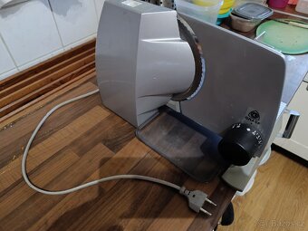 Elektrický kráječ Graef EH 158L - 2