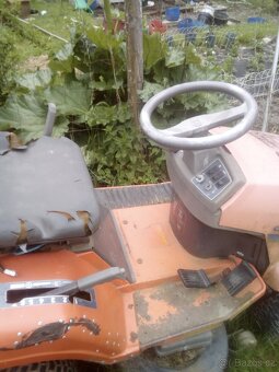 Sekací traktůrek , Husqvarna - 2