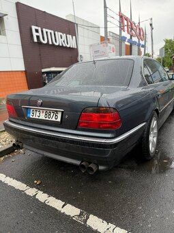 BMW e38 728i - 2