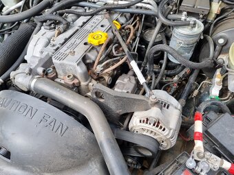 Prodám kompletní.motor jeep 2.5tdi - 2