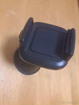 Držák Nokia na mobil s přísavkou - 2