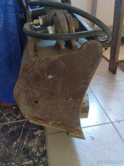 Minibagr bagr hydraulická svahovka - 2