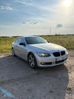BMW e92 325i 160kw - 2