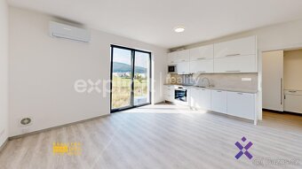 Pronájem bytu 1+kk 30 m2, Zlín - Prštné, ev.č. 02347 - 2