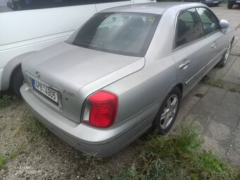 Hyundai XG - 2