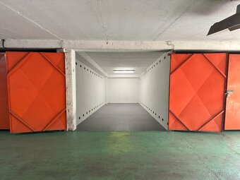 Pronájem garáže 17,9 m² Praha 8 - 2