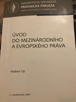 Učebnice právo MUNI BRNO - 2
