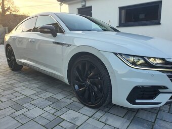Volkswagen Arteon 2.0 TSI 140 KW R-LINE rok 2020 - 2