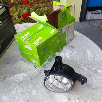 BMW X3 E83 přední mlhovky nové - 2